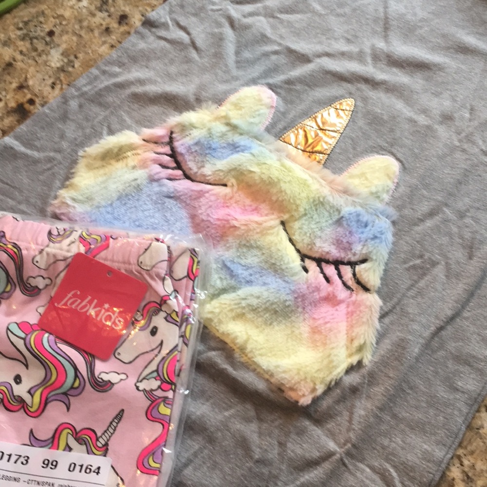 Fabkids Unicorn T-shirt dress with leggings